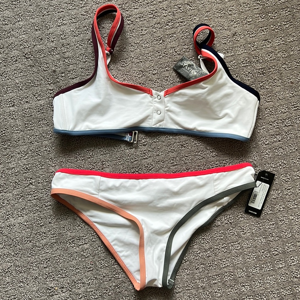 COPY - Tavik bikini NWT